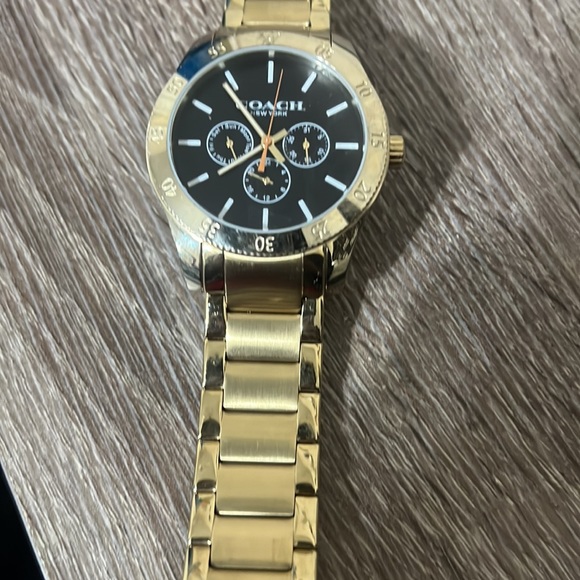 All gold coach watch - Picture 2 of 4